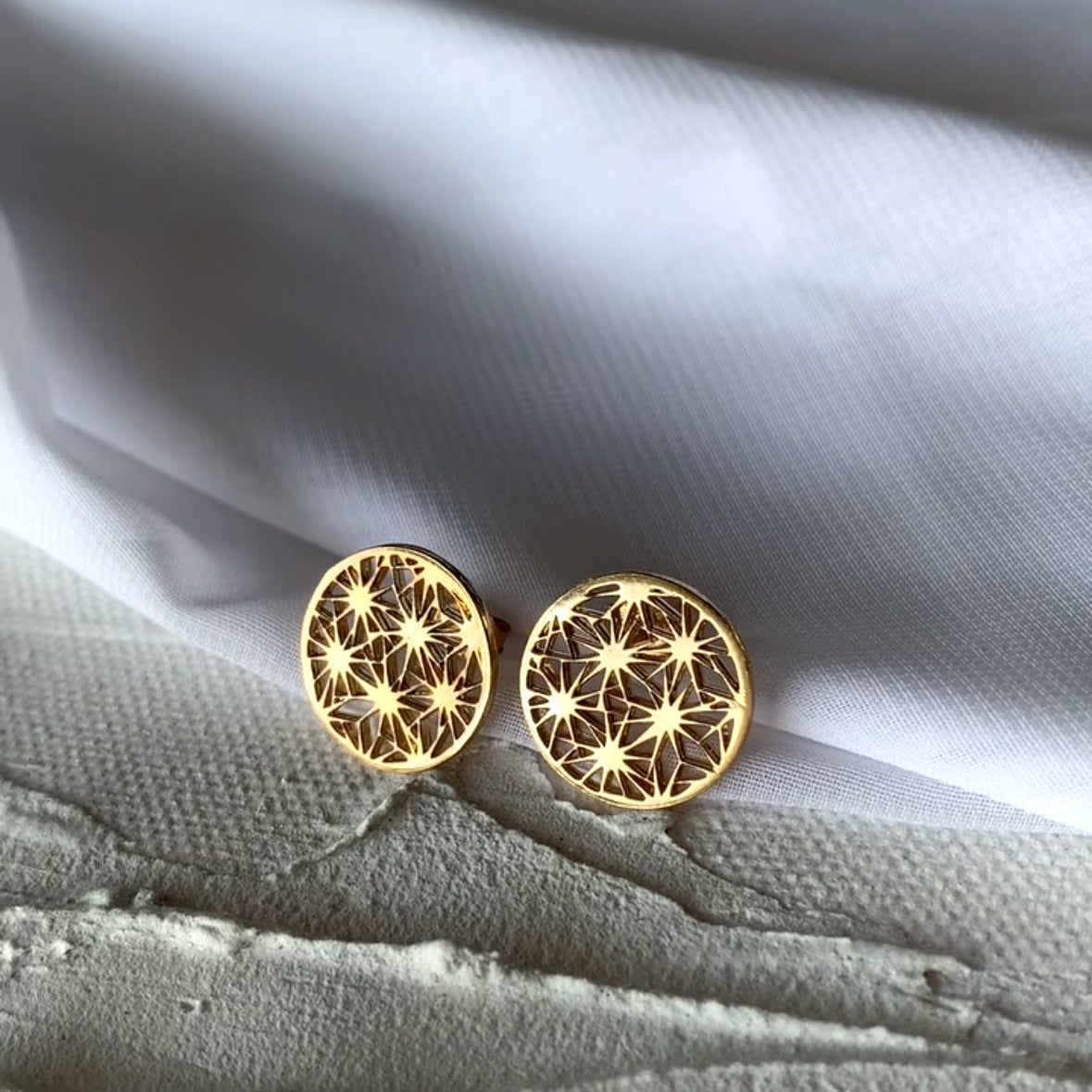 Aretes Redondos Dorados Joyeria Dorada