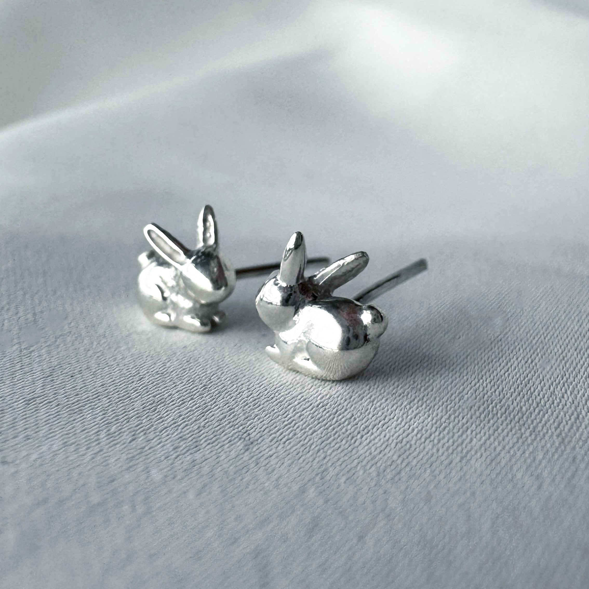 Mini Aretes Conejito Plata Taxco