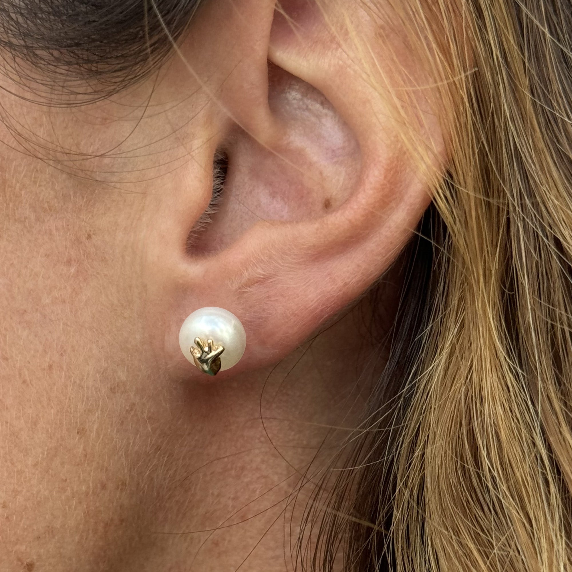 Aretes Perla Corazon Frida Kahlo Joyeria