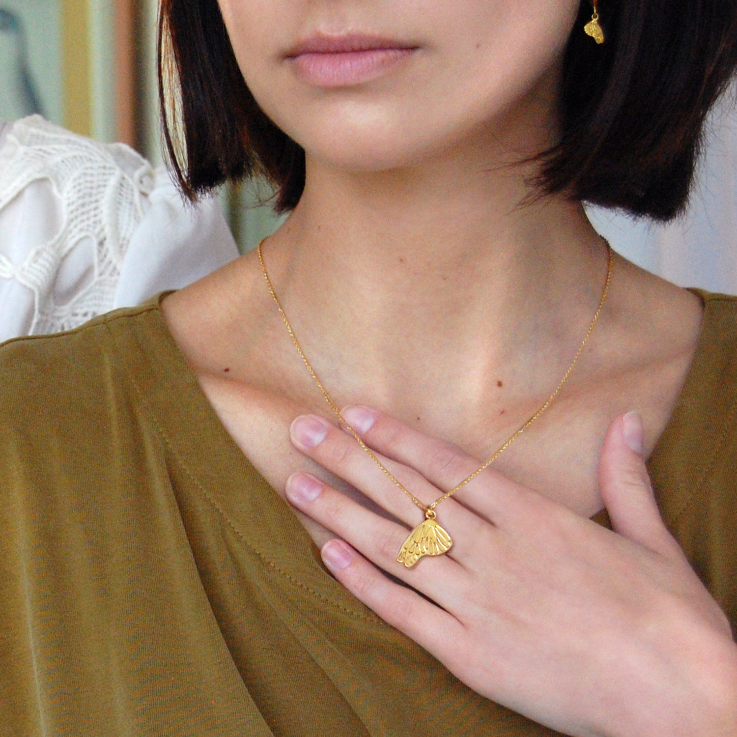 Collar Mariposa Monarca Plata de Ley Hecho a Mano Diseño de Joyeria Baño de Oro