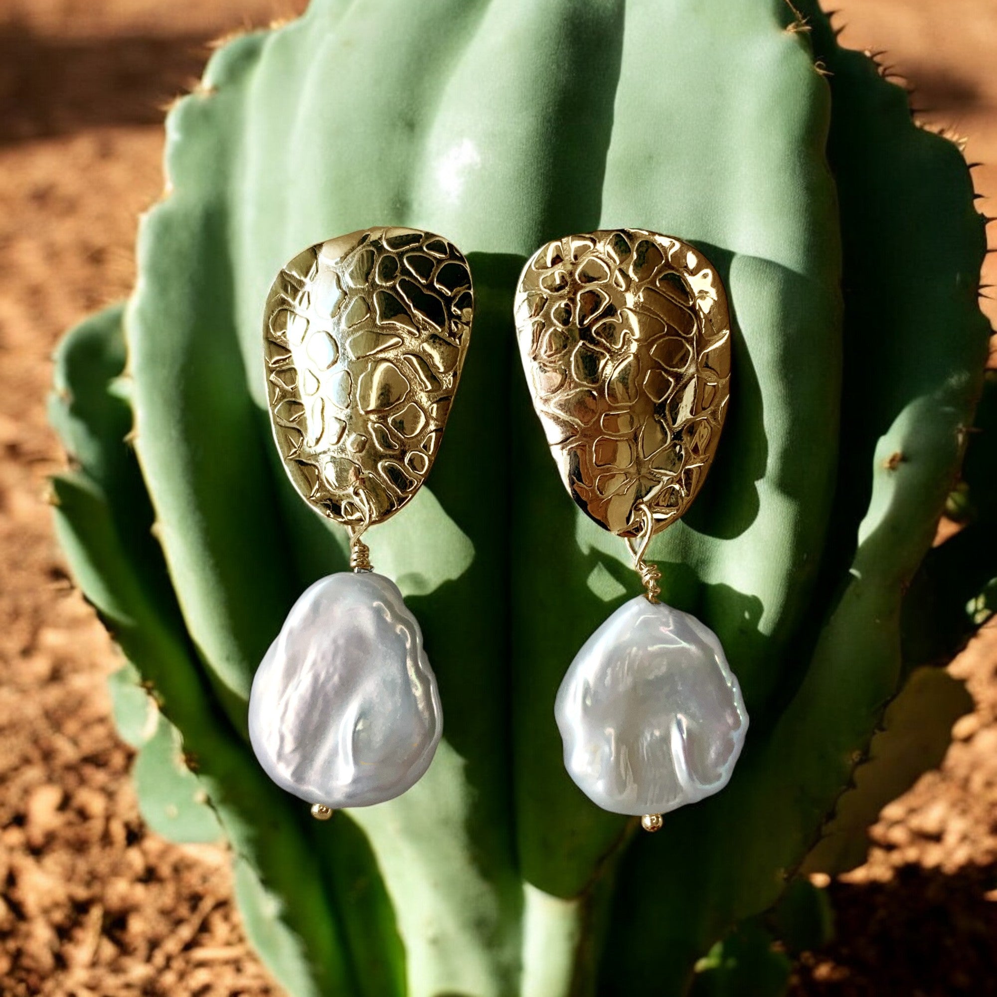 Aretes Nopal Dorado Perla