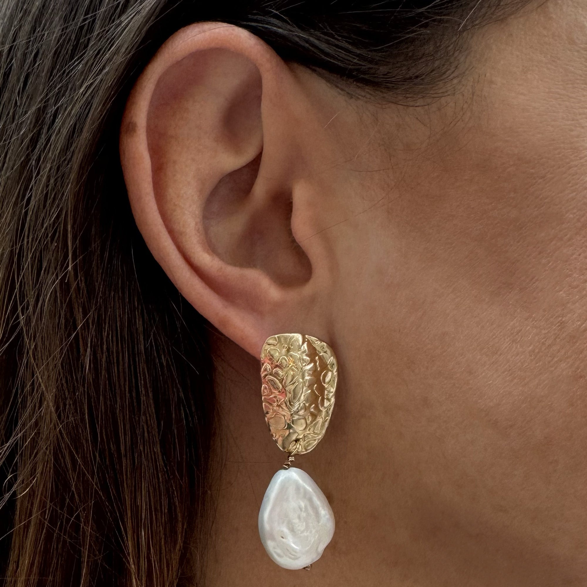 Aretes Grandes Perla Barroca Dorado Plata Jewelry