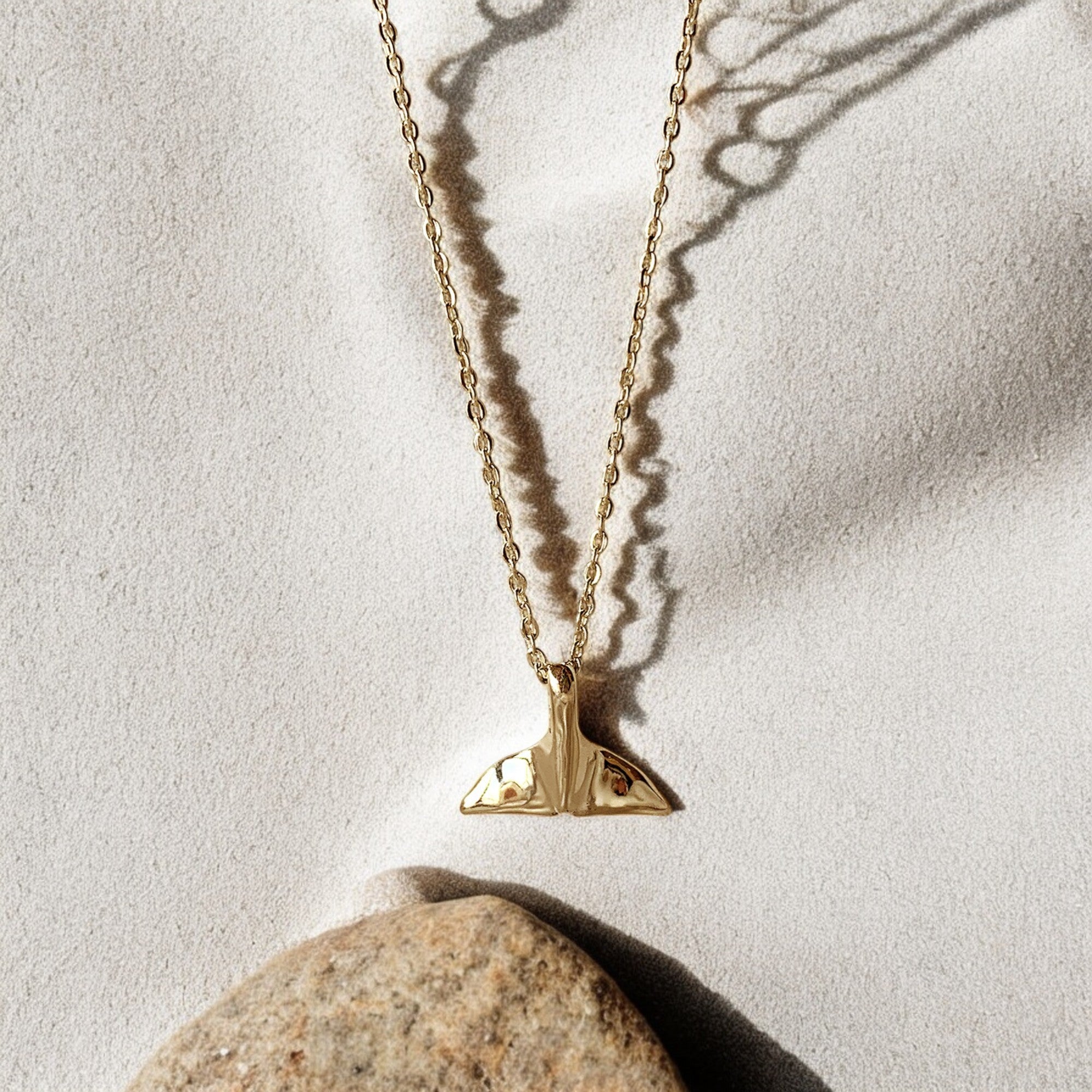 Collar Vaquita Marina Dorado