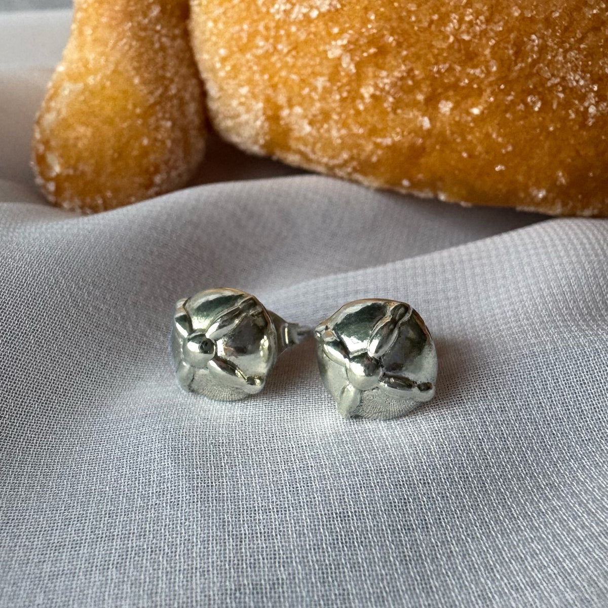 Aretes Broqueles Mariposita Pan de Muerto Plata de Taxco